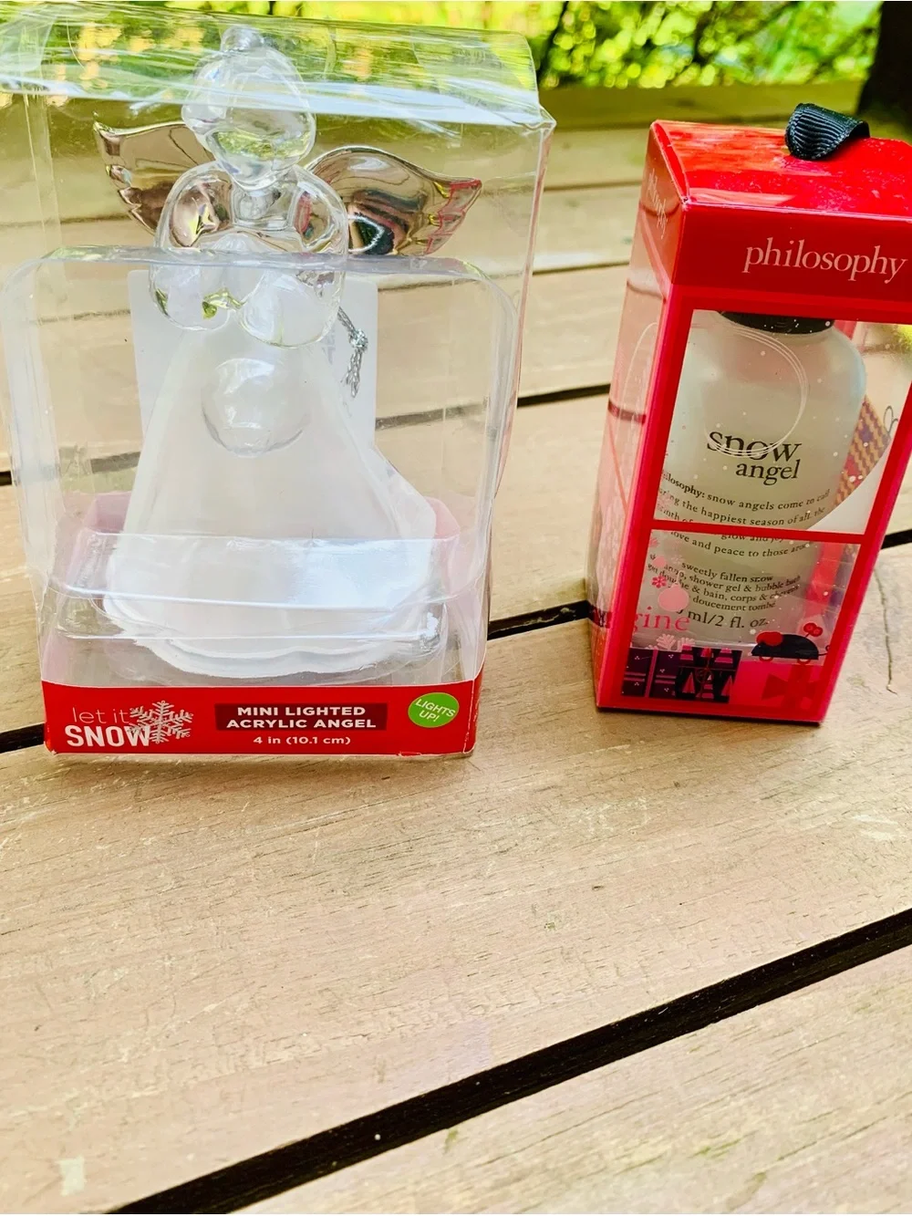 Angel themed Christmas gifts: Angel light & philosophy snow Angel lotion